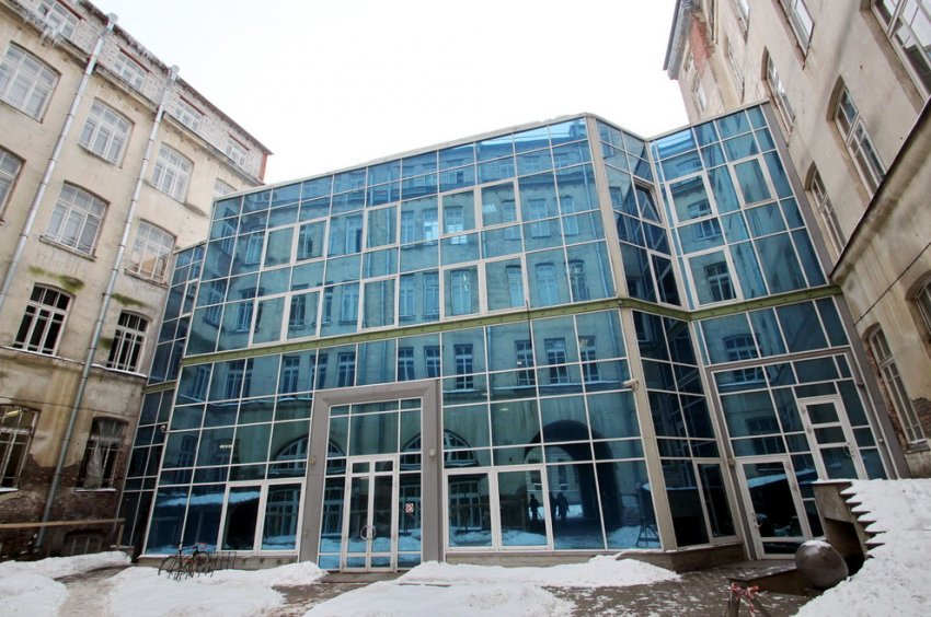 Флигель Института сценических искусств на Моховой никак не достроят - «Свежие новости строительства»