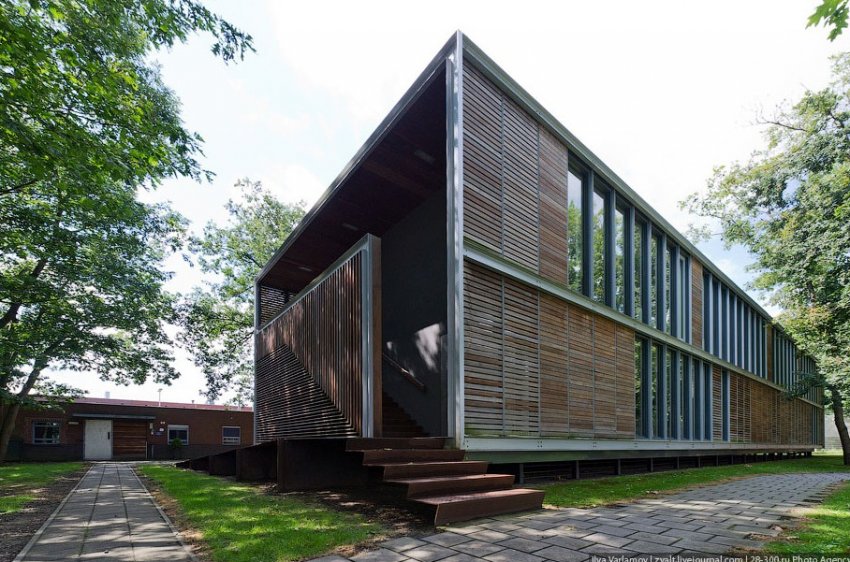 Лучше ли сидится в деревянной тюрьме? - «Строим Город»