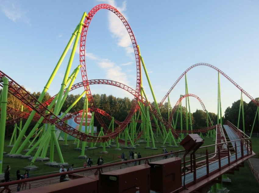 «Диво-остров» пытается узаконить самовольные горки на Крестовском - «Свежие новости строительства»