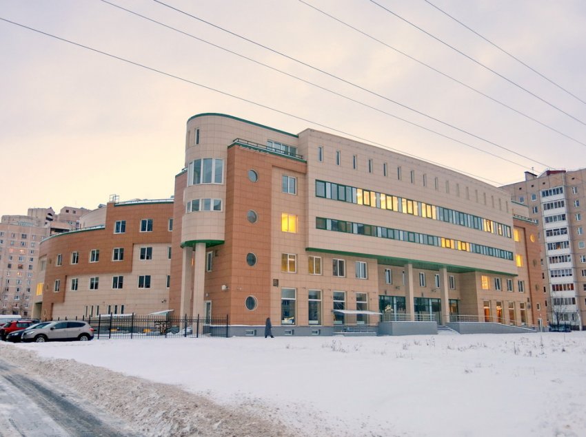 На улице Ильюшина построили частную клинику для СПбГУ - «Свежие новости строительства»