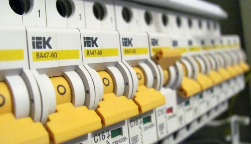 Низковольтное оборудование: сегмент может начать подъем уже в 2017 году - «Технологии строительства»