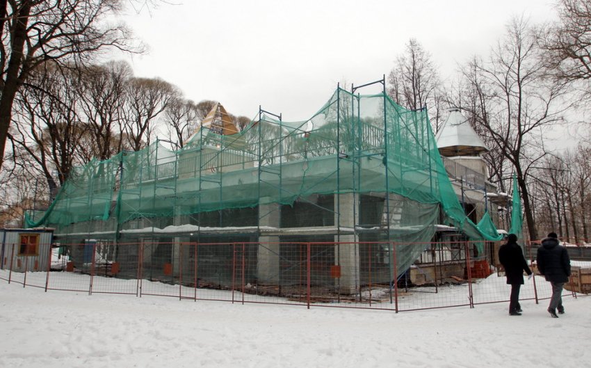 В Таврическом саду игротеку превращают в телестудию Смольного - «Свежие новости строительства»