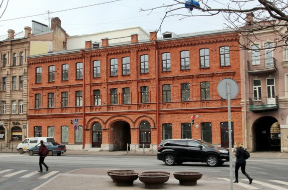 Завершилась реконструкция «Красных» бань на Московском - «Свежие новости строительства»