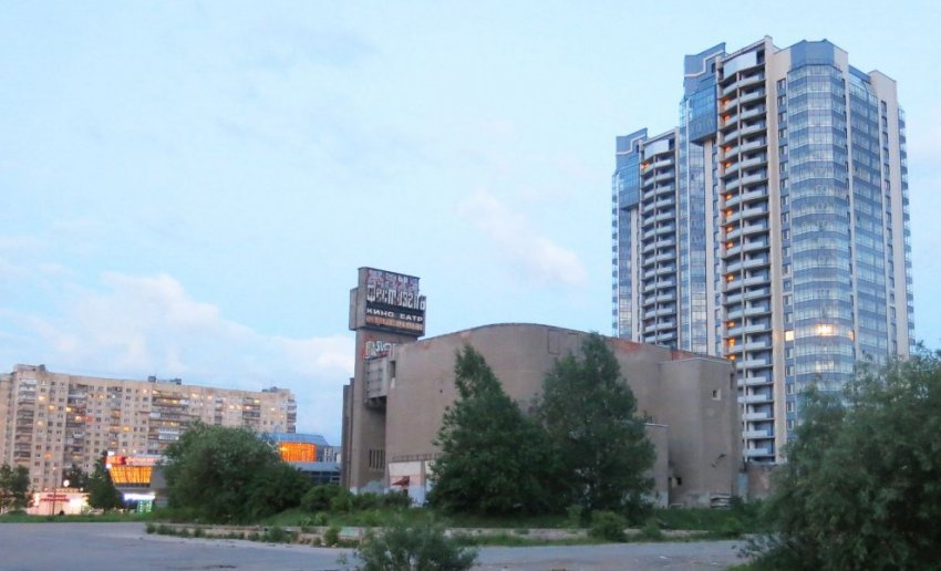 Кинотеатр «Фестиваль» на Просвещения приспособят под дом молодежи - «Свежие новости строительства»