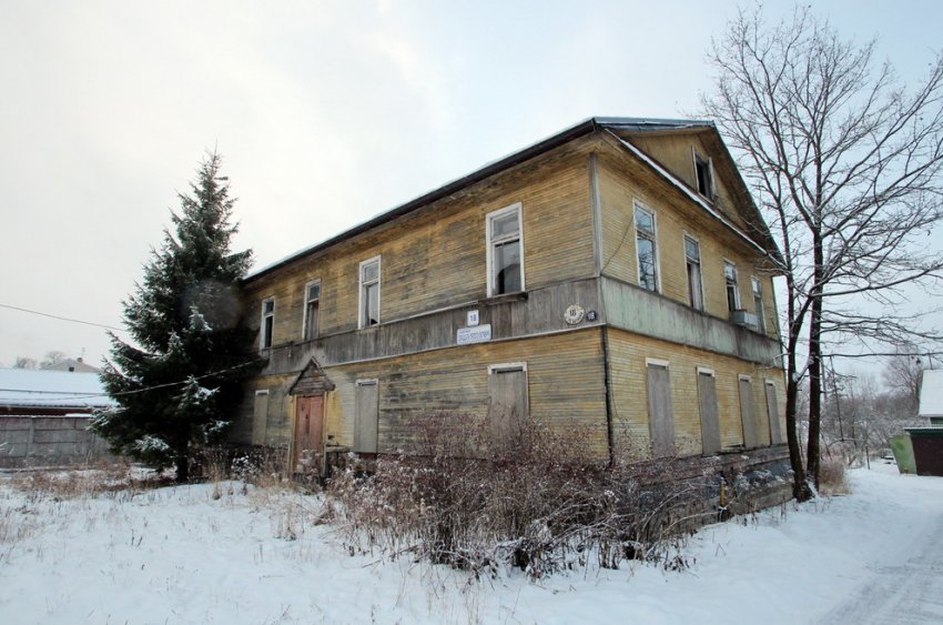 Деревянный дореволюционный дом в Дудергофе снесут без воссоздания - «Свежие новости строительства»