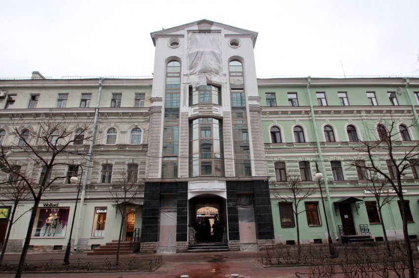 Власти могут потребовать снести новый этаж здания в Тележном переулке - «Свежие новости строительства»