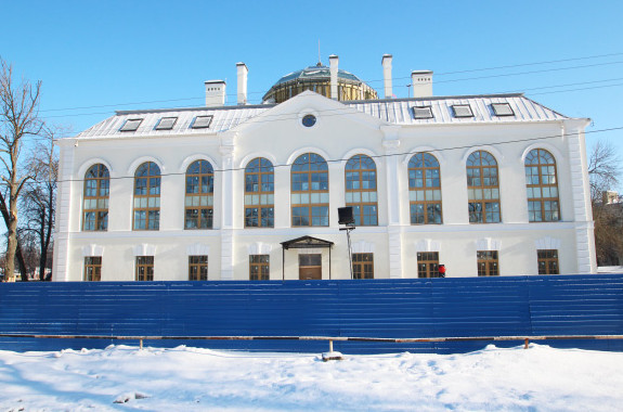 У собора Петра и Павла в Петергофе сдали деловой центр - «Свежие новости строительства»