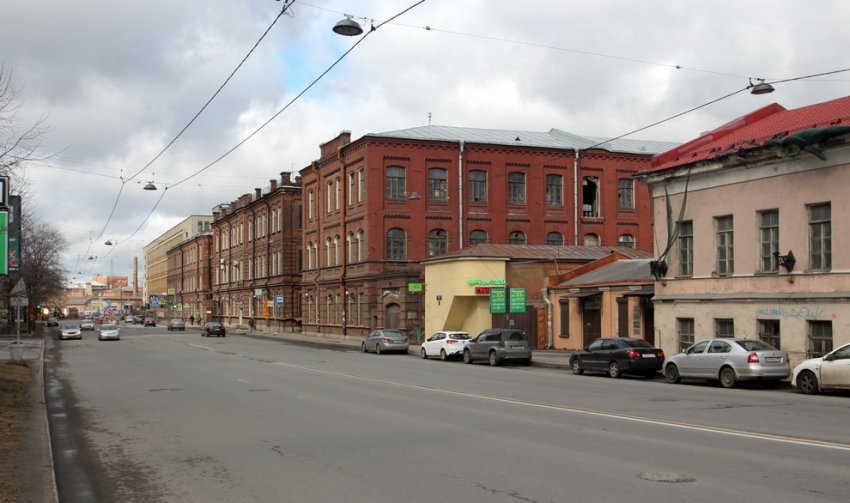 На территории завода Калинина на Уральской сносят дворовые корпуса - «Свежие новости строительства»