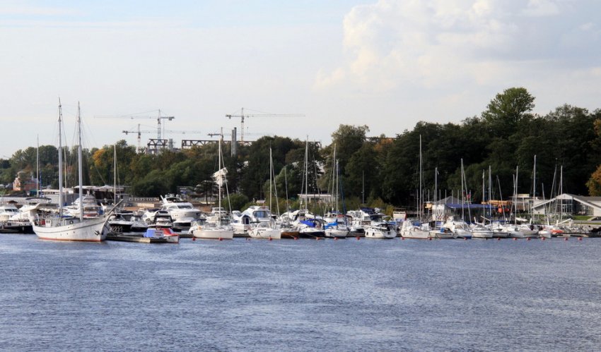 Яхт-клуб «Крестовский» на Малой Невке снесут, оставив причалы - «Свежие новости строительства»