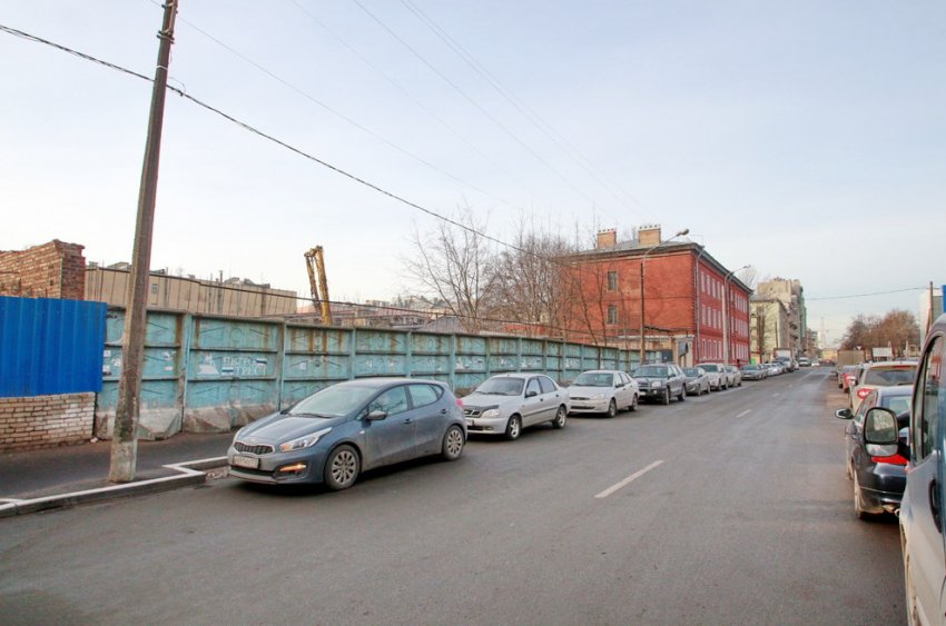 На углу Нейшлотского и Лесного под жилье расчищают земельный участок - «Свежие новости строительства»