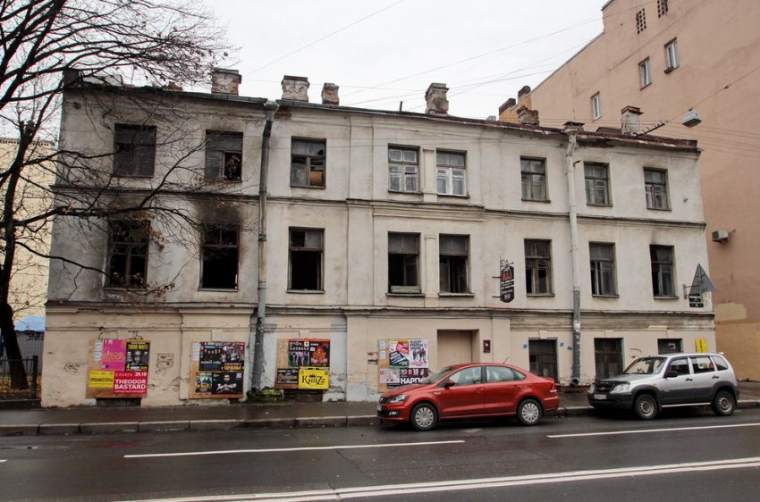 Власти через суд требуют отремонтировать заброшенный дом на Пионерской - «Свежие новости строительства»