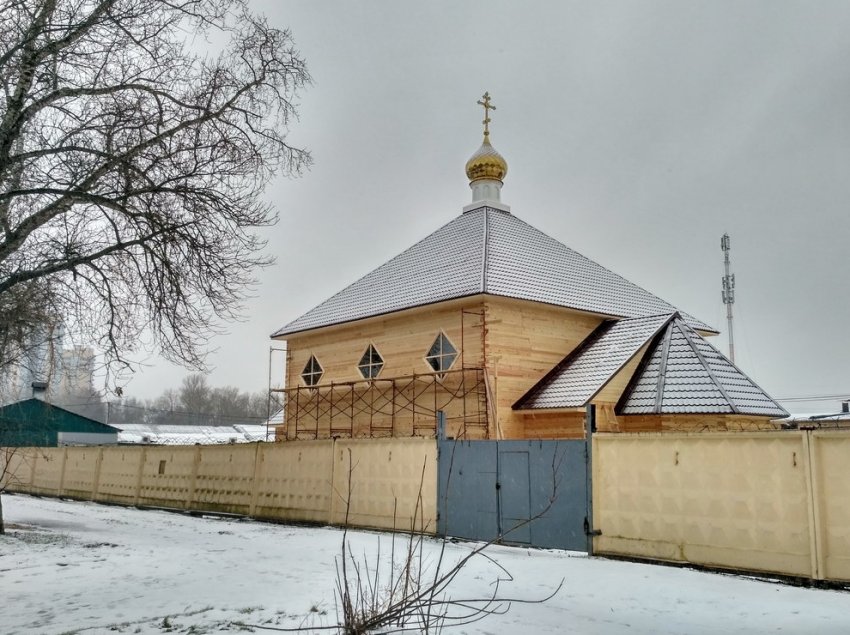 На Репищевой улице заканчивают строить небольшую церковь - «Свежие новости строительства»