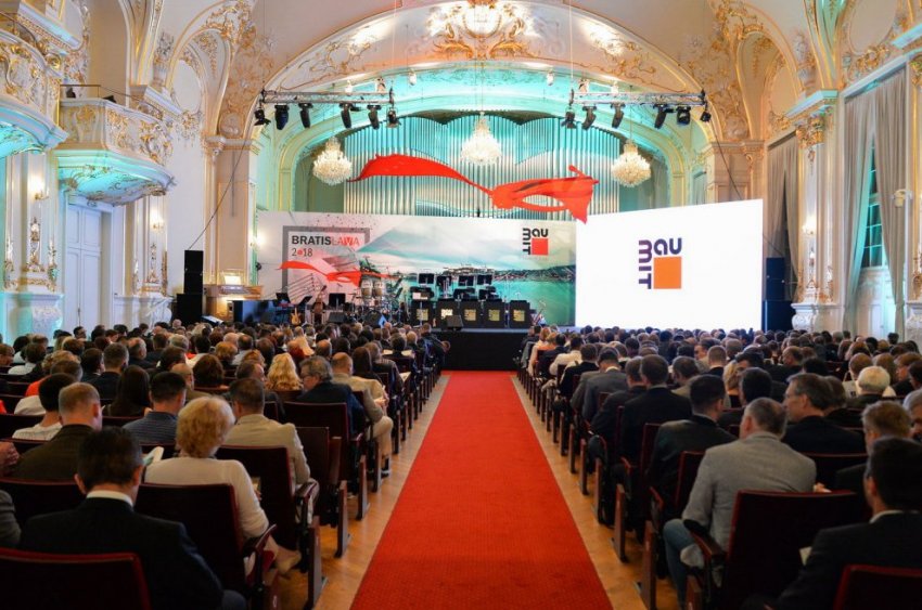 Встречайте, на поле — строительная сборная Австрии - «Строим Город»