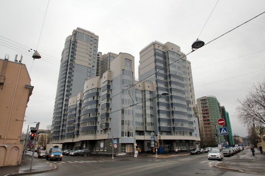 Высотку на углу Заозерной и Смоленской сдадут к середине лета - «Свежие новости строительства»