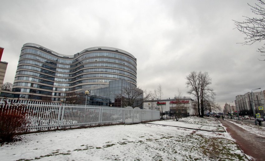 На Коломяжском построили стеклянную высотку Алмазовского медцентра - «Свежие новости строительства»