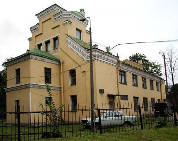 Церковь за дачей Безбородко на Свердловской реконструируют под арт-пространство - «Свежие новости строительства»