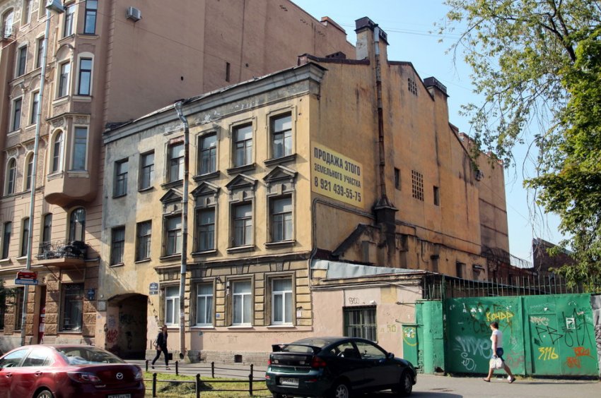 Трехэтажный дом на 11-й линии В. О. пройдет капитальный ремонт - «Свежие новости строительства»
