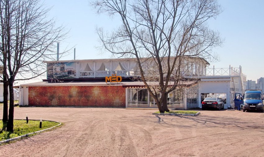На Южной дороге Крестовского острова сносят ресторан «Меd» - «Свежие новости строительства»