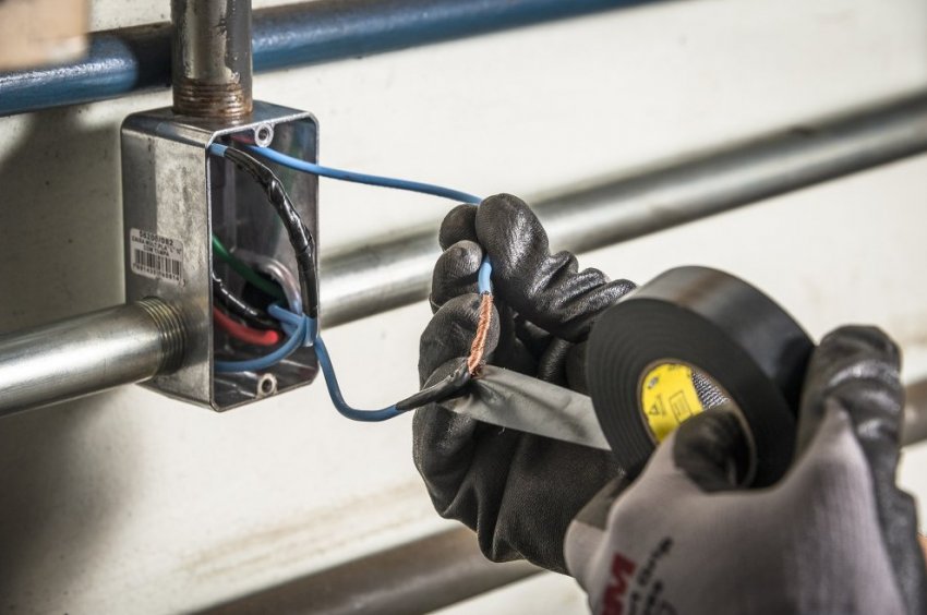 Правнучка Scotch: как известная ПВХ-изолента ведет себя в суровых условиях - «Технологии строительства»