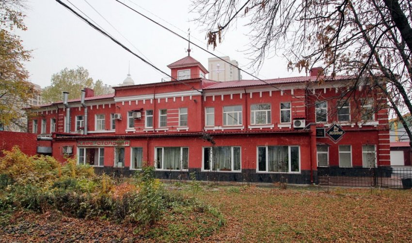 На Коломяжском проспекте под жилье снесли дом с башенкой - «Свежие новости строительства»