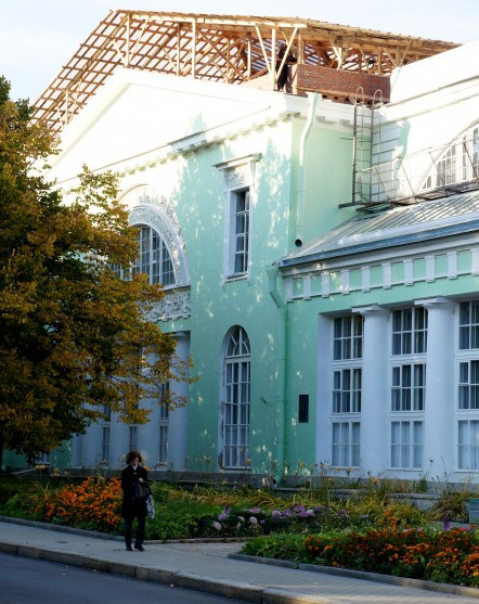 На Садовой улице Пушкина реконструируют Большую оранжерею - «Свежие новости строительства»