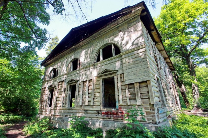 КГИОП через суд требует за два года восстановить усадьбу в Осиновой Роще - «Свежие новости строительства»