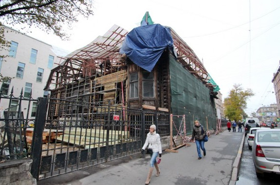 Деревянный особняк Штейнмана на Пушкарской подразобрали - «Свежие новости строительства»