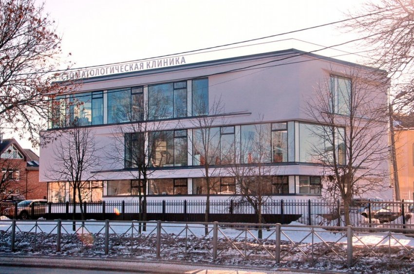 Власти засомневались в законности здания стоматологии в Стрельне - «Свежие новости строительства»