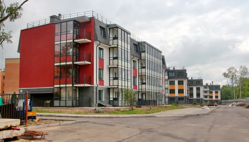 На Слуцкой улице в Павловске нефтебазу застроили жильем - «Свежие новости строительства»