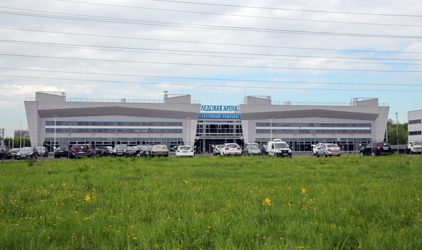 На улице Передовиков достроили очередную ледовую арену от Газпрома - «Свежие новости строительства»