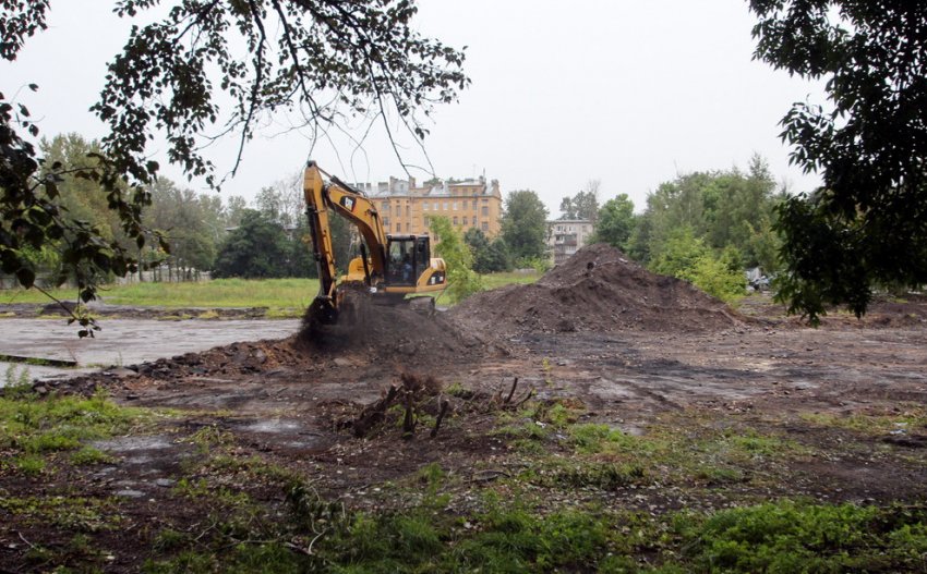 На проспекте Металлистов сносят стадион «Турбостроитель» - «Свежие новости строительства»