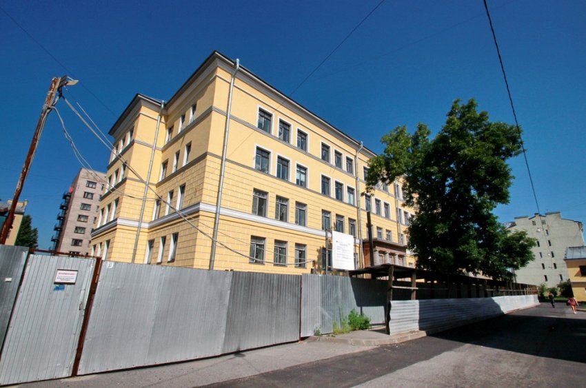 Сталинскую школу на Лиговском после ремонта в сентябре могут не открыть - «Свежие новости строительства»
