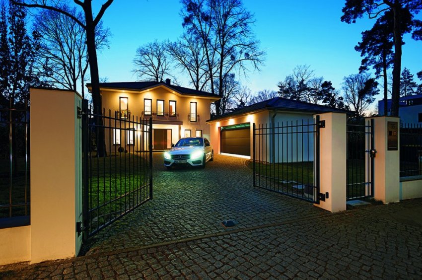 Ворота Hörmann оснастили новейшими электрориводами SupraMatic 4 ProMatic 4 - «Технологии строительства»