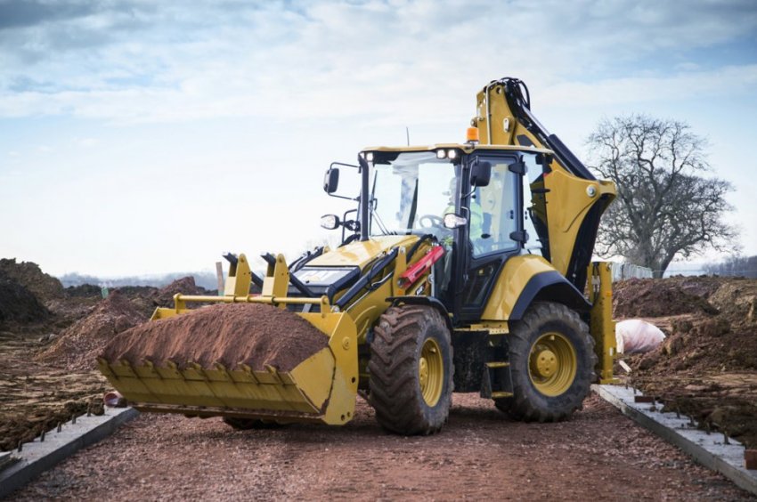 Обзор популярных моделей экскаваторов-погрузчиков Cat® - «ЖКХ»