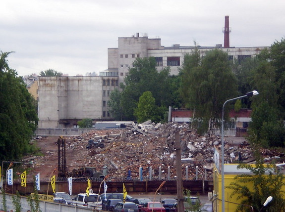 ЛенспецСМУ самовольно начало строить жилье на Смоленке - «Свежие новости строительства»