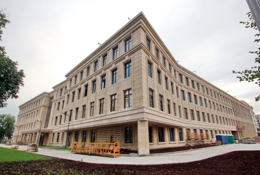 На Спортивной улице Крестовского острова построили школу под XIX век - «Свежие новости строительства»