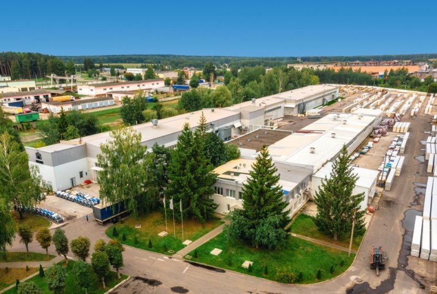 ISOBUD: супер-панель с двойным гражданством - «Строительные Материалы»