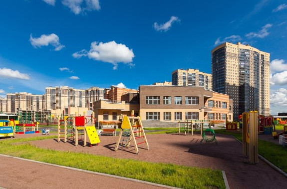 Зачем Смольный заставляет девелоперов строить садики и школы - «Свежие новости строительства»