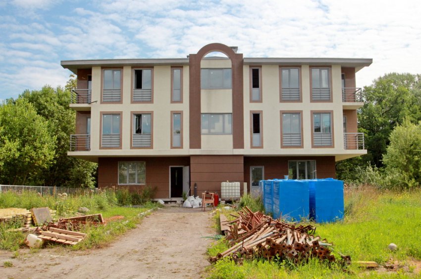 Жилому дому на улице Аврова в Петергофе добавили этаж - «Свежие новости строительства»