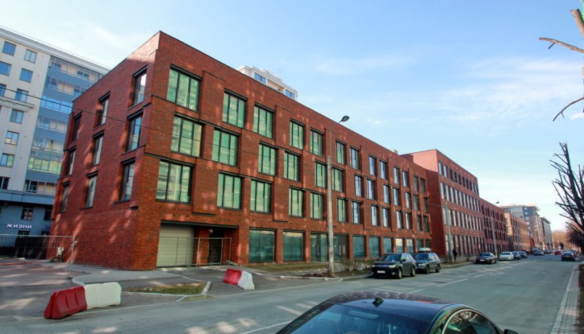 На 25-й линии Васильевского построили краснокирпичные здания - «Свежие новости строительства»