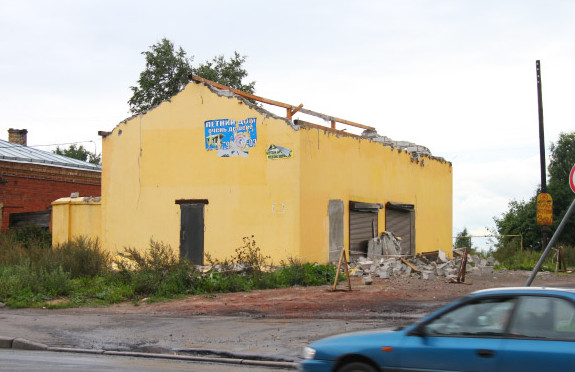 Незаконный этаж почтовой станции в Парголове снесли перед продажей - «Свежие новости строительства»