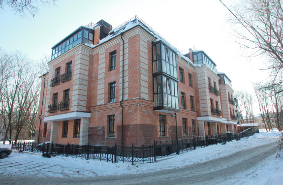 Дом на месте снесенных памятников в Пушкине сдали четырехэтажным - «Свежие новости строительства»