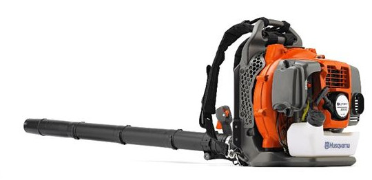 Осенний марафон: какая техника поможет привести в порядок город осенью - «Строим Город»