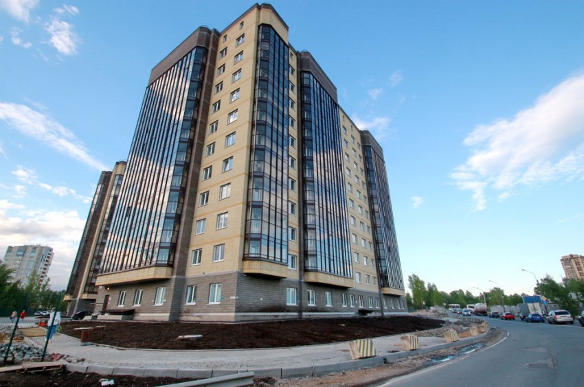 В Усть-Славянке сдали жилые дома, построенные поперек дороги - «Свежие новости строительства»