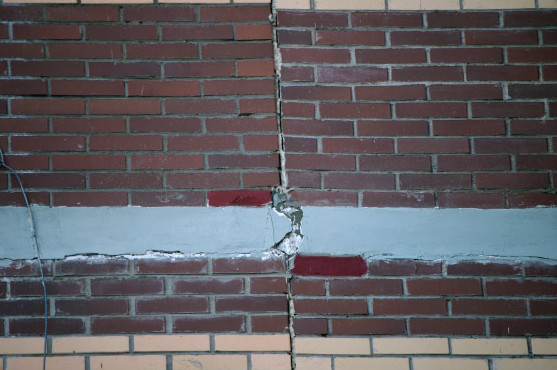 24-этажку на Серебристом бульваре доделывают по гарантии - «Свежие новости строительства»