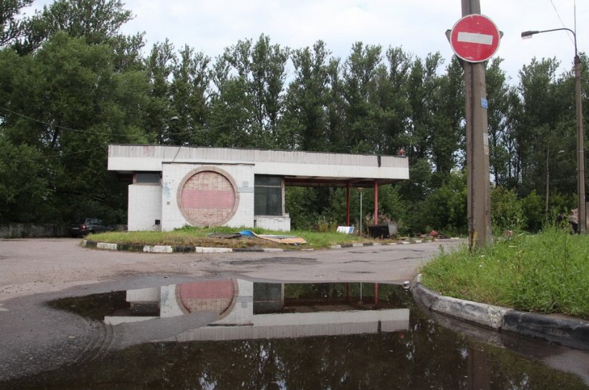 Старейшую петербургскую бензоколонку на Волковском осовременили - «Свежие новости строительства»