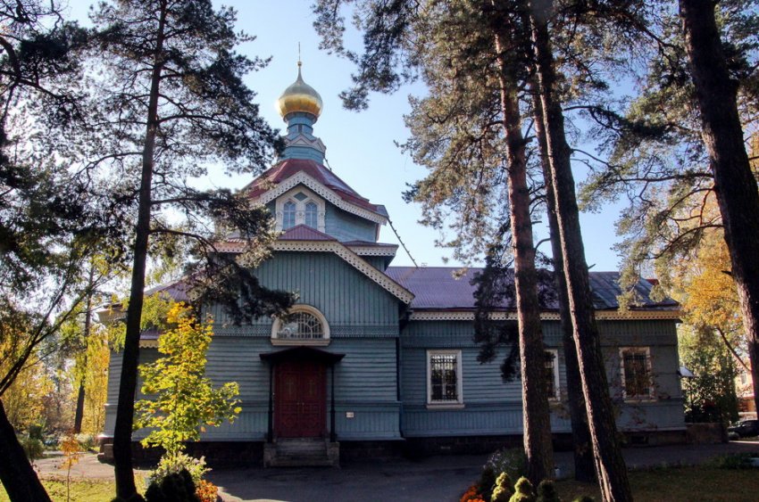 Петровской церкви в Лахте воссоздали утраченную колокольню - «Свежие новости строительства»