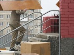 Что делать бедным – снимать жилье или брать ипотеку? Бизнес и государство разошлись во мнениях - «Дайджест»