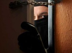 Как обезопасить квартиру и дачу от грабежа? - «Дайджест»