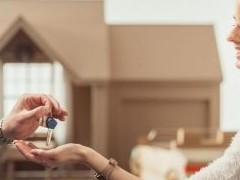 Как передать квартиру без завещания и дарения только одному человеку, чтобы она точно не досталась другим наследникам - «Дайджест»